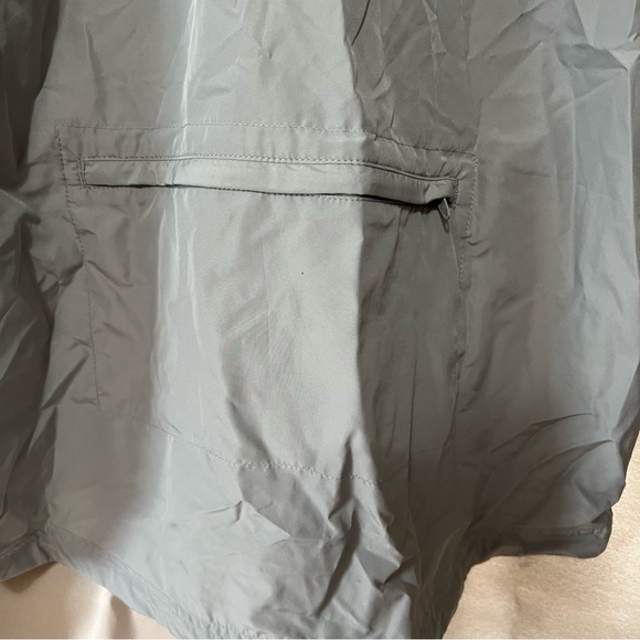 Women's NWT Reebok Vector Road Plus Convertible Pack-able Jacket - Picture 7 of 9